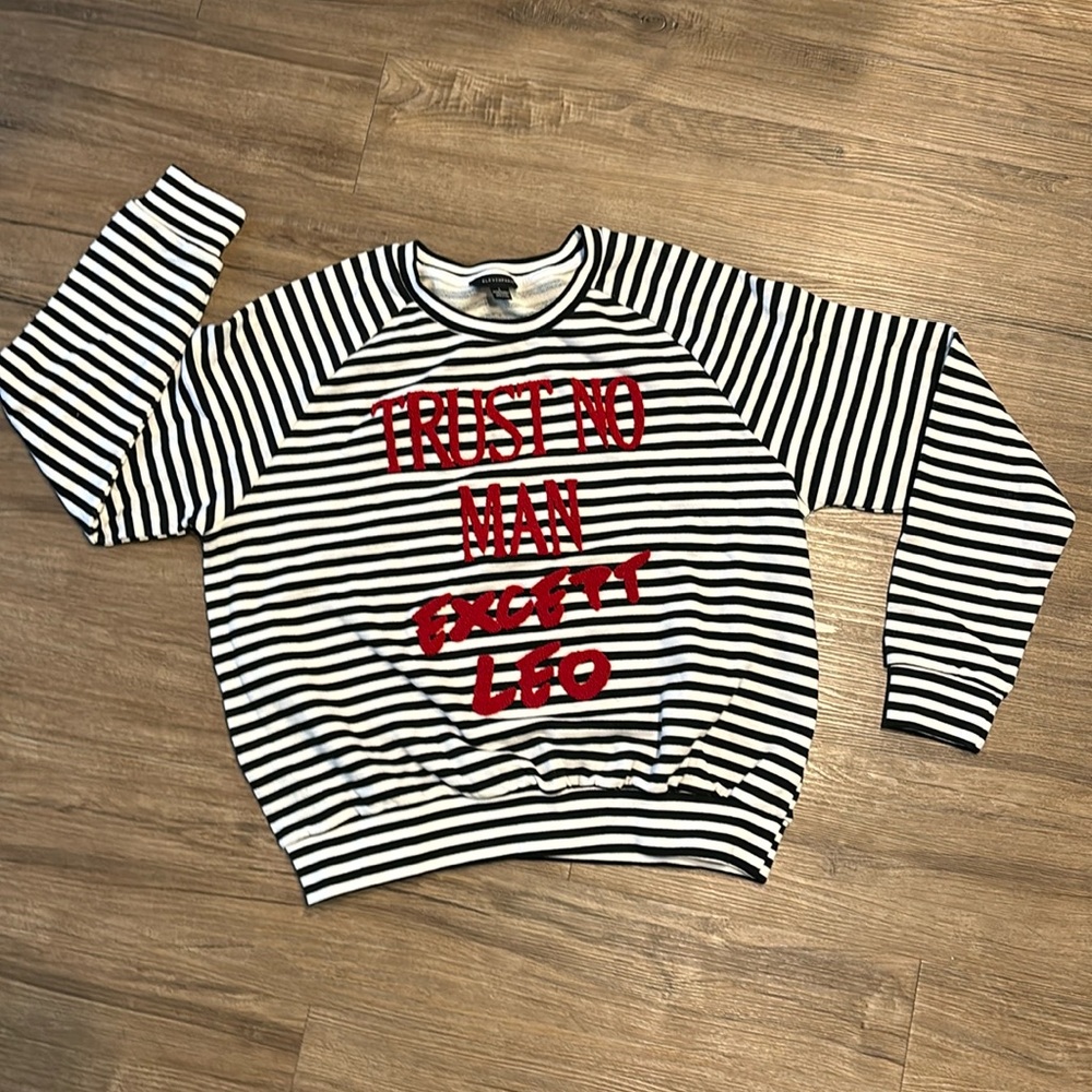 Eleven Paris sweat shirt